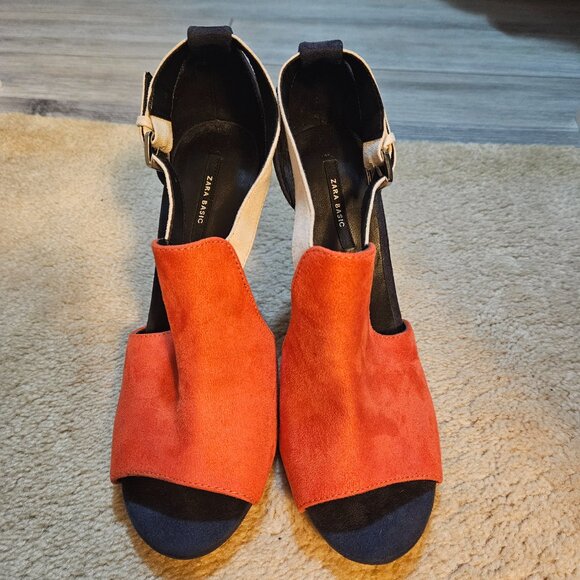 Zara Basic Size 8 Heel - Picture 2 of 5